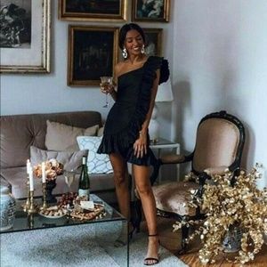 Zara Black Ruffle Gathered Dress XS-M NEW!!